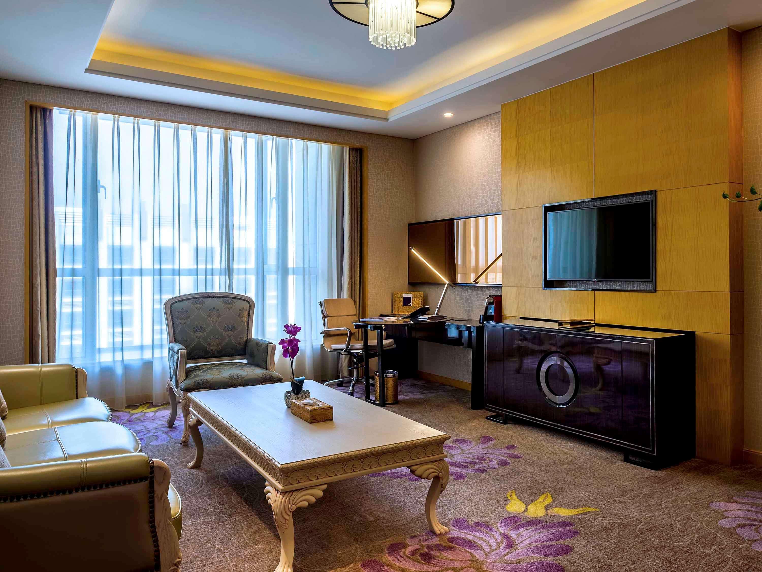 Hotel Pullman Qingdao Ziyue Extérieur photo